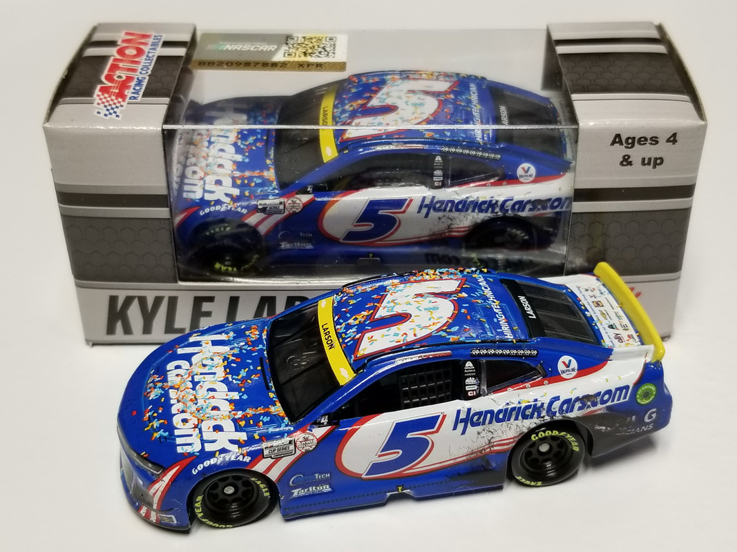 Kyle Larson’s 2021 Charlotte Roval Wn 1/24. Love the pnk wndow net